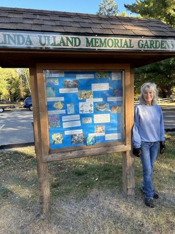 Master Gardener Program through the University of Minnesota approved the Linda Ulland Memorial Gardens (LUMG) as a work site for local master gardener, Brenda Brittan, who will continue the work she started here late last fall, including refreshing and some redesigning of existing garden plots.