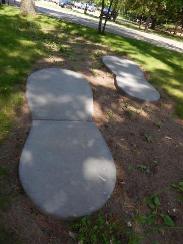 Discover more than flowers at Linda Ulland Memorial Gardens image 6